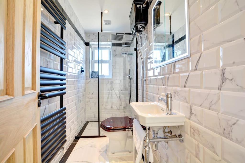 Modern 4 Bedroom Townhouse Perfect Location. Brighton Exterior foto